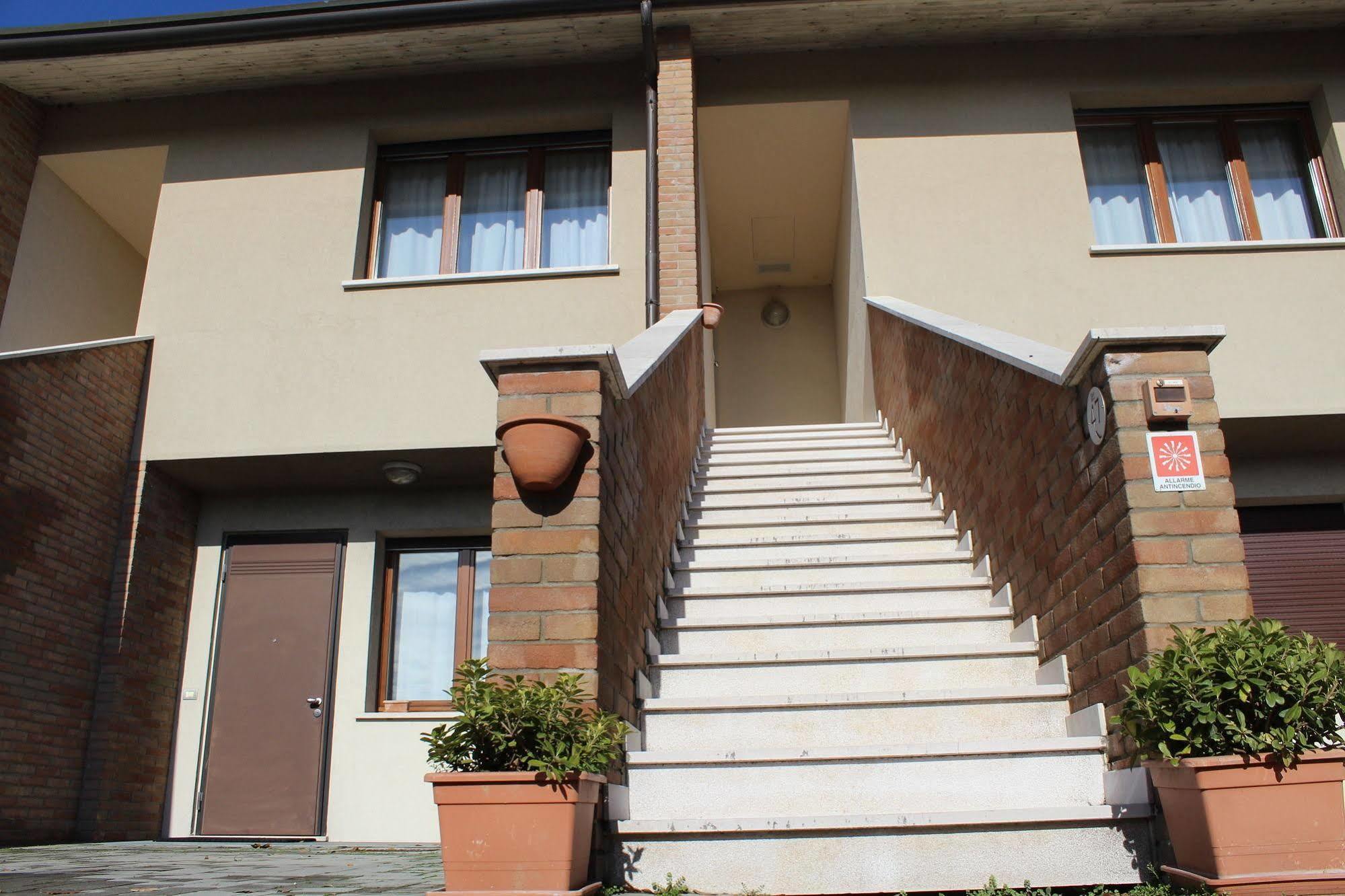 Blue Relais Garda Hotel Carpenedolo Luaran gambar