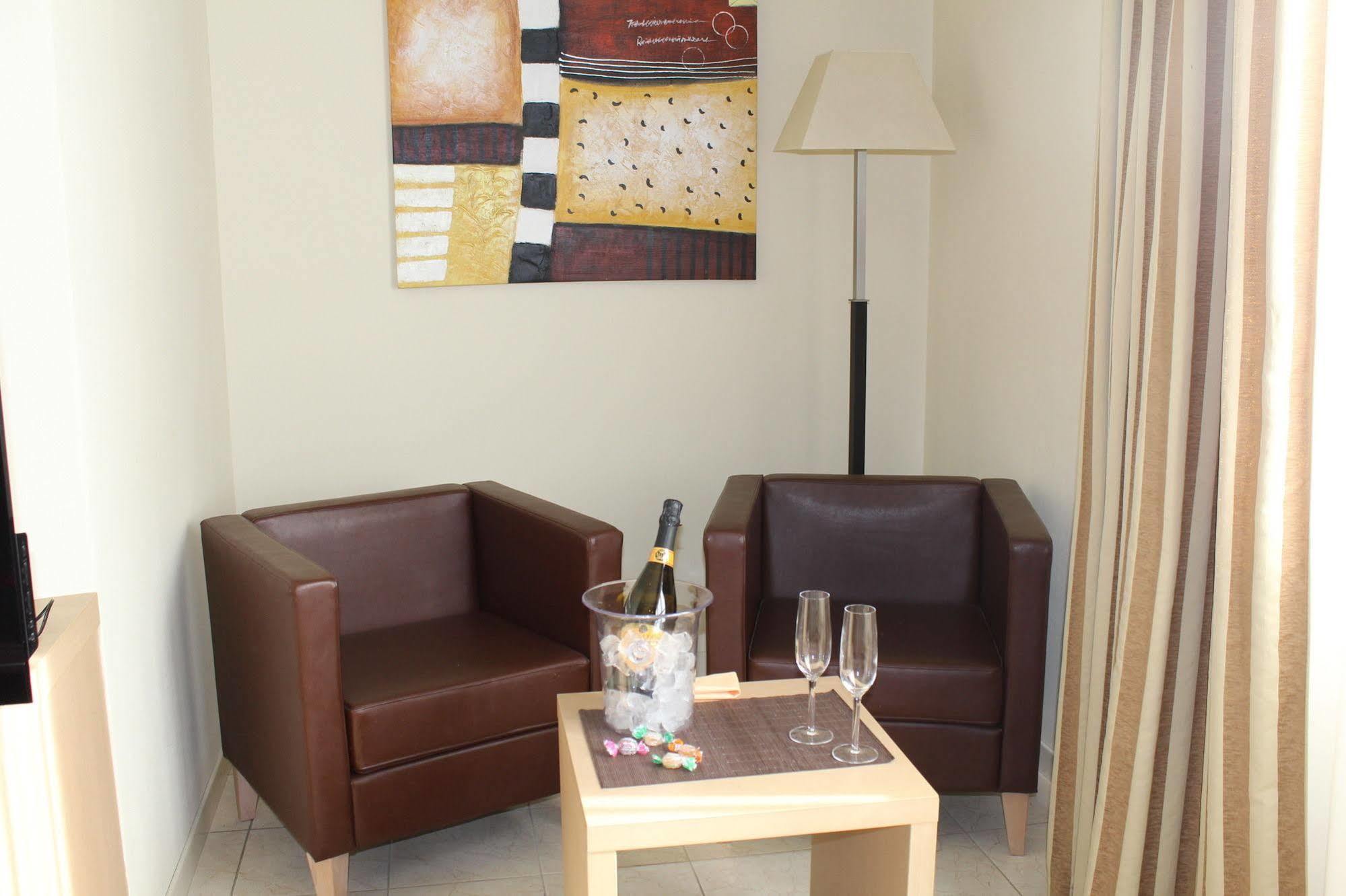 Blue Relais Garda Hotel Carpenedolo Luaran gambar